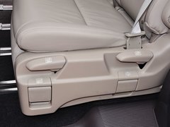 奥德赛 2015款 2.4L CVT 至尊版 7座