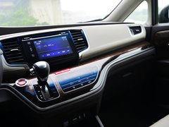 奥德赛 2015款 2.4L CVT 至尊版 7座