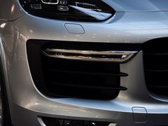 卡宴 2015款 Cayenne Turbo 4.8T 5座