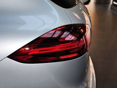 卡宴 2015款 Cayenne Turbo 4.8T 5座
