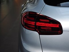 卡宴 2015款 Cayenne Turbo 4.8T 5座