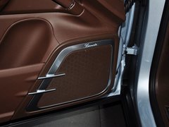 卡宴 2015款 Cayenne Turbo 4.8T 5座