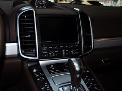 卡宴 2015款 Cayenne Turbo 4.8T 5座