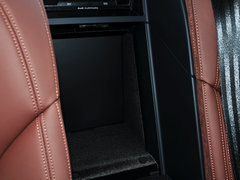 奥迪A8 2014款 60 TFSI quattro豪华型