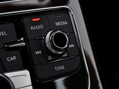 奥迪A8 2014款 50 TFSI quattro豪华型