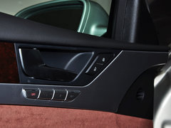 奥迪A8 2014款 45 TFSI quattro专享型