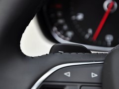 奥迪A8 2014款 45 TFSI quattro豪华型