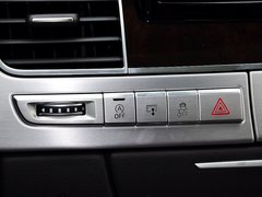 奥迪A8 2014款 45 TFSI quattro豪华型