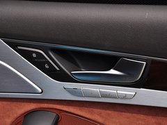 奥迪A8 2014款 45 TFSI quattro豪华型