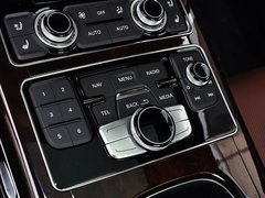 奥迪A8 2014款 45 TFSI quattro豪华型