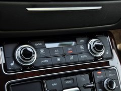 奥迪A8 2014款 45 TFSI quattro舒适型