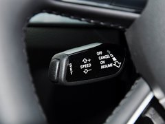 奥迪A8 2014款 45 TFSI quattro舒适型