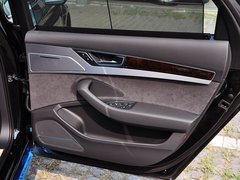 奥迪A8 2014款 45 TFSI quattro舒适型