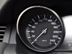 揽胜极光（进口） 2015款 2.0T 5门 耀享版