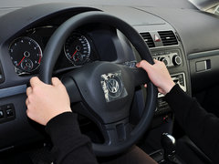 途安 2015款 1.4TSI 自动 舒适版 5座