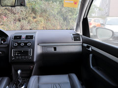 途安 2015款 1.4TSI 自动 舒适版 5座