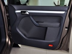 途安 2015款 1.4TSI 手动 风尚版 5座