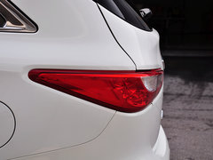 英菲尼迪QX60(进口) 2014款 2.5L Hybrid 四驱全能版 7座