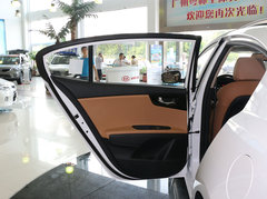 起亚K4 2014款 2.0L 自动 LUX