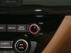 起亚K4 2014款 2.0L 自动 LUX