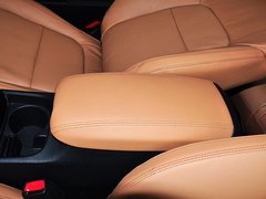 起亚K4 2014款 2.0L 自动 LUX