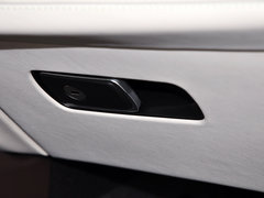 宝马i8 2014款  标准型