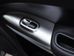 英菲尼迪ESQ 2014款 1.6T 率动版