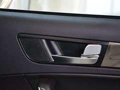 中华V5 2014款 1.5T 自动 四驱尊贵型 5座