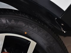 中华V5 2014款 1.5T 自动 四驱尊贵型 5座