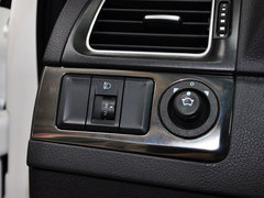 中华V5 2014款 1.5T 自动 两驱豪华型 5座