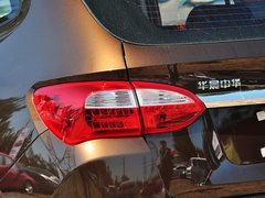 中华V5 2014款 1.5T 自动 两驱运动型 5座