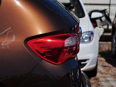 中华V5 2014款 1.5T 自动 两驱运动型 5座