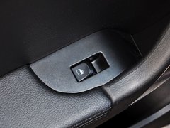 中华V5 2014款 1.5T 自动 两驱运动型 5座