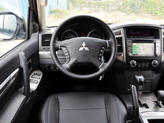 帕杰罗 2015款 3.0L 自动 精英超越版 国V 7座