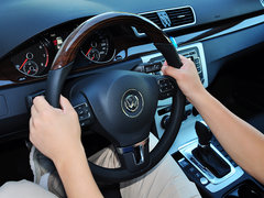 迈腾 2015款 2.0TSI 尊贵型