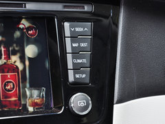 红旗H7 2015款 2.0T 自动 豪华型