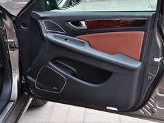 红旗H7 2015款 3.0L 自动 尊贵型
