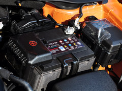 现代ix25 2015款 2.0L 自动 四驱尊贵型 GLX 5座