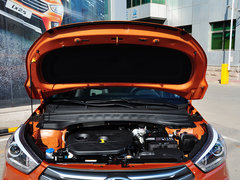 现代ix25 2015款 2.0L 自动 四驱尊贵型 GLX 5座
