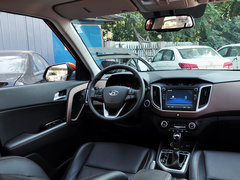 现代ix25 2015款 2.0L 自动 四驱尊贵型 GLX 5座