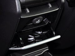 XC Classic 2014款 2.5T 自动 T5 豪华版 7座