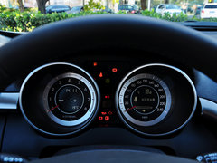 奔腾X80 2015款 2.0L 自动 舒适周年纪念版 5座