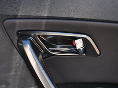 奔腾X80 2015款 2.0L 自动 舒适周年纪念版 5座