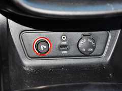 奔腾X80 2015款 2.0L 自动 豪华型 5座