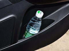 奔腾X80 2015款 2.0L 自动 舒适型 5座