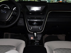 奔腾X80 2015款 2.0L 自动 舒适型 5座