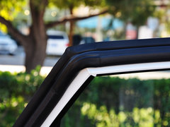 奔腾X80 2015款 2.0L 手动 豪华型 5座