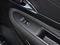 昂科拉 2015款 1.4T 自动 两驱都市精英型 5座