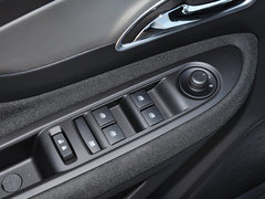 昂科拉 2015款 1.4T 自动 两驱都市精英型 5座