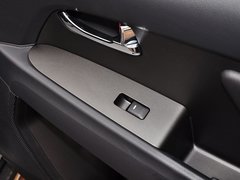 智跑 2015款 2.0L 自动 两驱版Premium 5座